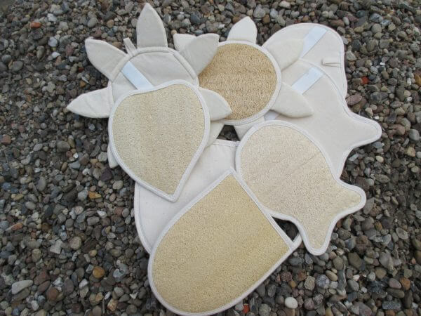 Luffa-Schwamm mit Aufhänger und Griff